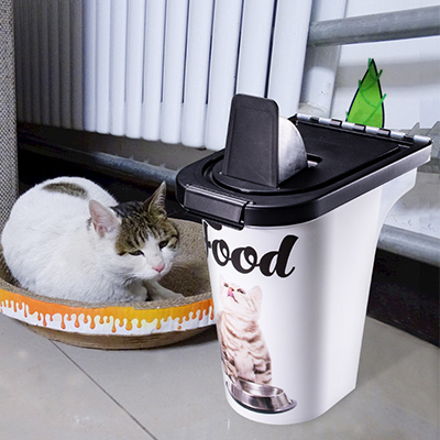 Plastic Injection Molded Container for Pet Food