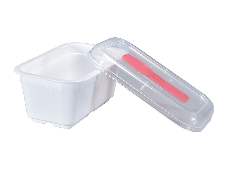 8oz rectangular iml plastic yogurt container with lid and spoon 5